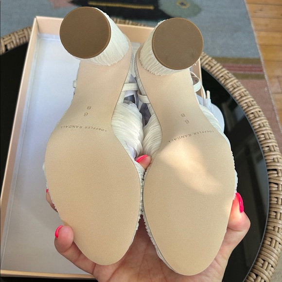 Loeffler Randall reed pearl pleated twist heels size 6B NIB - Picture 5 of 9